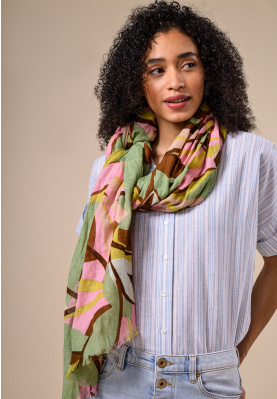Linen and cotton scarf in Green