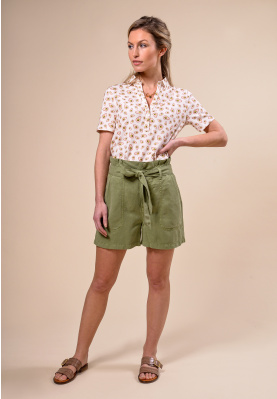 Paper-bag shorts in Green