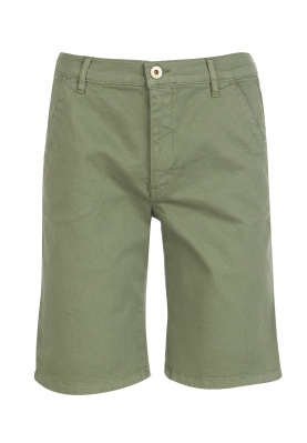 Basic shorts in Green