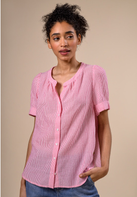 Rolled-up sleeves shirt in Pink