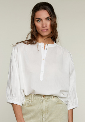 Off white short oversized shirt