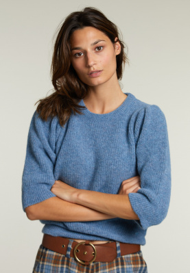 Blue crew neck sweater 3/4 sleeves