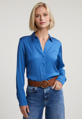Blue classic buttoned blouse