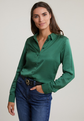 Green classic buttoned blouse