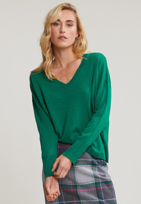 Green basic V-neck sweater long sleeves