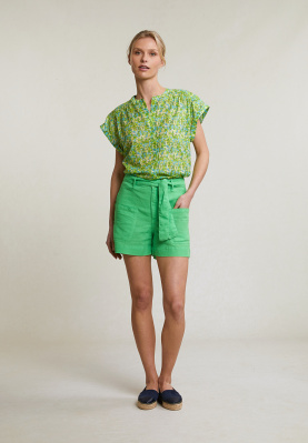 Green linen-cotton belted short applied pockets