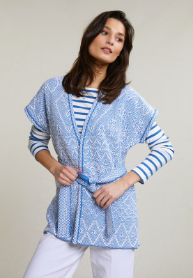 Blue/white sleeveless kimono with belt