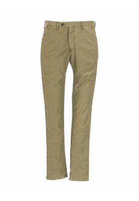 Slim fit cotton chino in Green