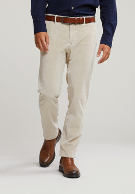 Tight fit corduroy pants sand