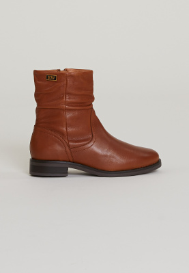 Brown short leather boots