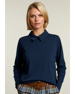 Navy T-shirt with collar