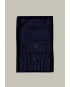 Gift box scarf and hat navy