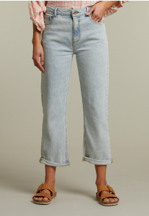 Bleached straight cropped jeans