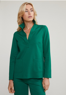 Green V-neck blouse applied pockets